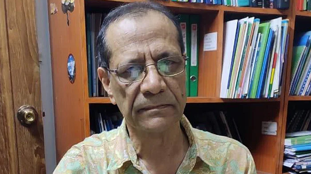 স্বাস্থ্য সংস্কার কমিটি থেকে পদত্যাগ করলেন অধ্যাপক এম এ ফয়েজ